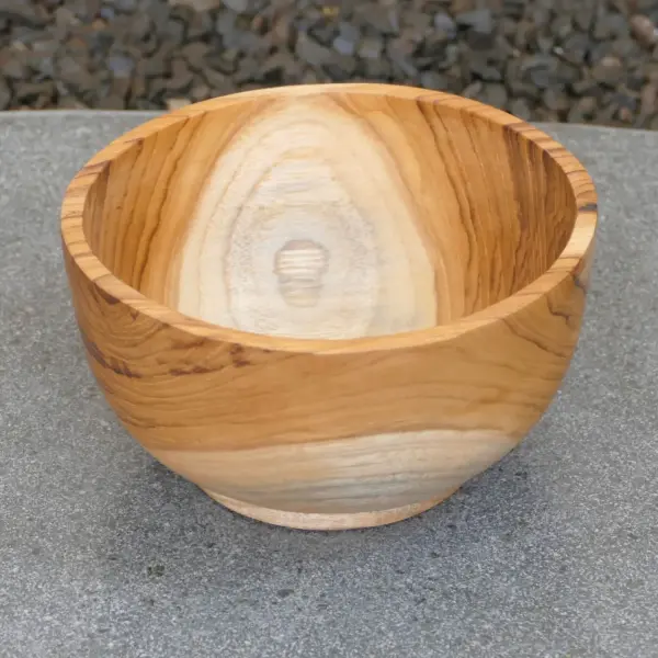 Product image 1 of the product “Wooden bowl, made of teak wood, 15 cm dia. ”